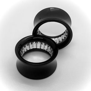 3/4 (19mm) double flare tunnel plugs/guages